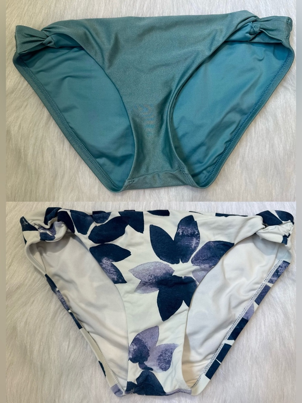 Bundle of 2 Carve Designs Bikini Bottoms 💙
